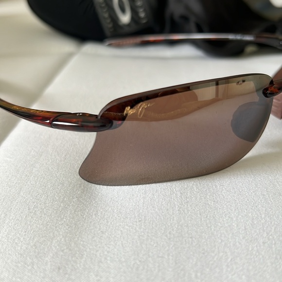 NWOT Maui Jim Turtle Bay MJ-411-10 - Picture 2 of 7